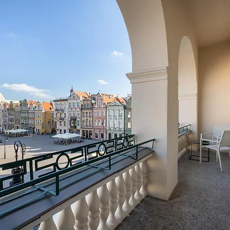 Rynek 75 * פוזנן